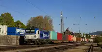 am 14.04.2020 fuhr 193 840 von boxx mit einem Containerzug bei Stuttgart-Münster vorbei.
Die stelle ist öffentlich Zugänglich, es gibt eine Schneise an der Straße wo der 56er lang fährt. Direkt da ist die stelle.