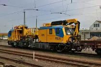 Rail Power Systems Plasser und Theurer MTW 100 9436 009-1 Arbeitsfahrzeug am 21.03.20 in Bad Vilbel Bhf vom Bahnsteig aus fotografiert