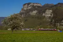 Ein 4024 in neuer ÖBB Lackierung zwischen Hohenems und Dornbirn. 15.4.20