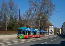 Graz 

Graz Linien Cityrunner 658 mit der Spar Werbung als Linie 1 am Glacis, 05.04.2020. 