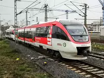 VT 1006-2 der Regiobahn als S28 nach Mettmann Stadtwald in Düsseldorf Hbf, 18.04.2020.