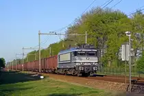 RFO 1829 zieht ein Ganzzug durch Alverna am 20 April 2020.