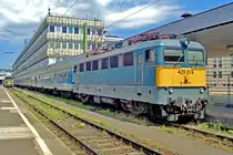 Am 8 Mai 2017 steht 431 074 in Budapest-Delí. 