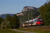 4024 089-7 im schönen Abendlicht hinter Altach. 23.4.20
