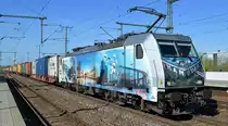 METRANS Rail s.r.o., Praha [CZ]mit  386 020-2  [NVR-Nummer: 91 54 7386 020-2 CZ-MT] und Containerzug am 23.04.20 Bf. Golm (Potsdam).
