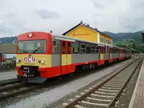 Eine Probefahrt war Anlass, das der VT70.06 und VT70.12 in Deutschlandsberg ohne Bahnsteig auf Gleis 3 standen und auf die Rückfahrt nach Graz warten.
Datum leider unbekannt dürfte aber um 2008 entstanden sein.