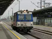 Graz. Ich traute meinen Augen nicht, als das Hauptsignal auf dem neuen Gleis in Don Bosco auf grün sprang. Es war kein Signaltest, sondern tatsächlich ein Zug, welcher die neuen Gleise befuhr. Mit den ersten Planzügen auf der Koralmbahn rechnet man 2025, bis dahin kann man nur Bauzüge sehen.