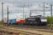 Lok 189 282-7 durchfährt den badischen Bahnhof. Die Aufnahme stammt vom 29.04.2020.