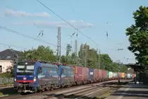 Am 15.05.2020 zogen 193 517 und 193 519 von SBB Cargo den DGS40030 nach Rotterdam Waalhaven durch Hilden.