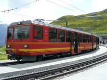 JB - Zahnradtriebwagen Beh4/8  211 im Bahnhof der Kleinen Scheidegg am 16.06.2007
