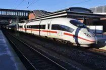 403 536-6  Ingolstadt  steht am 02.01.2020 als ICE1005 von Berlin Gesundbrunnen nach München Hauptbahnhof im Startbahnhof bereit. 