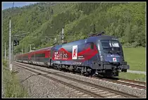1116 231 mit Railjet zwischen Bruck/Mur und Pernegg am 8.05.2020.
