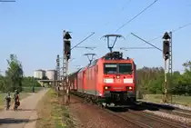185 148-4 und 185 005-6 mit dem EZ 51995 (Mannheim Rbf-Kornwestheim Rbf) bei Waghäusel 22.4.20