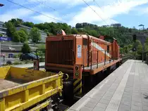 DIESELLOK DER NORTH RAIL IM BAHNHOF KIRCHEN/MAK G 1600
Bin mir nicht sicher,welches ältere Modell der NORTH RAIL-Flotte am17.5.2020
vor dem Ausfahrsignal im BAHNHOF KIRCHEN/SIEG in Fahrtrichtung BETZDORF/KÖLN
wartete...MAK G 1600