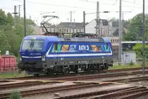 193 793 der Rurtalbahn Cargo mit Eigenwerbung der Rath Gruppe am 18.5.2020 in Wanne-Eickel Hbf beim Aufrüsten
