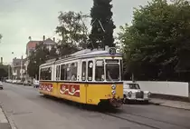 Der GT4 478 wurde im Mai 1978 auf der Filderbahnstrecke nach Plieningen eingesetzt, hier ist er in Stuttgart-Vaihingen unterwegs. Die Linenbezeichnung 31 gab es nur vom 20.05.1968 bis 30.09.1978, danach verkehrte hier bis zur Umstellung auf Stadtbahnbetrieb die Linie 3.