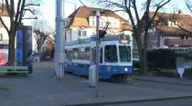 Linie 5 2044  Wollishofen  an der Haltestelle Kirche Fluntern. Datum: 23. 3. 2020