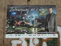 In Lubliniec warnt dieses Plakat das an einem Stellwerk in Lublniec h�ngt vor Unf�llen an Bahn�berg�ngen!