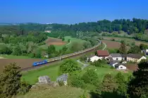 192 015 mit einem ARS Altmann am 16.05.2020 bei Hagenacker.