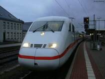 BR 402 in Eisenach getauft auf den Namen  Meiningen ; 2005