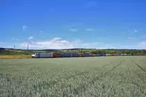 Railpool Bombardier Traxx 186 xxx mit einen Containerzug am 30.05.20 in Niederwalluf