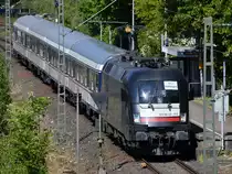 Die Elektrolokomotive ES 64 U2 - 012 mit einer TRI-Garnitur Mitte Mai 2020 in Hattingen.