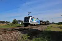 Railpool/RTB Cargo 186 297-8 mit leeren Autotransportwagen in Waghäusel (Baden Württemberg) am 31.05.20