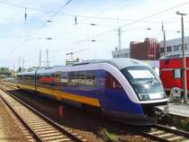 Connex in Cottbus am 05.05.2007 - in den Scheiben spiegelt sich eine 143