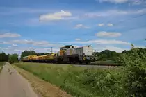 Schweerbau Vossloh DE18 (4185 023-3) mit Schienenschleifzug in Bad Schönborn (Baden Württemberg) am 31.05.20