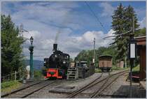 Die Blonay - Chamby  G 2x 2/2 105 wird in Chaulin für die nachmittäglichen Dampfzüge vorbereitet. 

13. Juni 2020