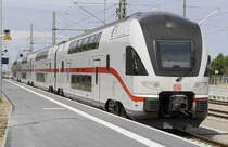 4110 117 verlässt als IC 2271 Warnemünde in Richtung Dresden (10.6.20).