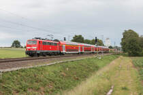 111 096 der Deutschen Bahn AG war am 13. Juni 2020 mit dem Regionalexpress 10418 von Dortmund Hauptbahnhof nach Aachen Hauptbahnhof unterwegs, hier in Höhe der Einfahrsignale der Gegenrichtung des Bahnhof zu Lindern.