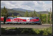 Seitenansicht der 1116 231 bei Wolfsbergkogel am 27.05.2020.