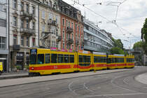Doppeltraktion, mit dem Be 4/8 202 und dem Be 4/6 226, auf der Linie 17, fährt zur Haltestelle Heuwaage. Die Aufnahme stammt vom 08.06.2020.
