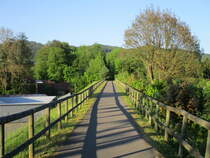 Der Mommelstein-Rad-und Wanderweg verläuft auf der ehemaligen Strecke Schmalkalden-Kleinschmalkalden.Hier war ich an einer Stelle kurz vor dem ehemaligen Bahnhof Floh Seligenthal am 26.Mai 2020.