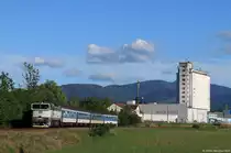 754.065 mit den Os 3147 in Staré Město, 06.06.2020