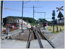 Bis auf ein Geleise sind alle anderen abgeh�ngt zum Bau der neuen St�tzmauer entlang des neuen Depots in Heiden. (17.05.2007)