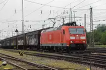 DB Lok 185 118-7 durchfährt den badischen Bahnhof. Die Aufnahme stammt vom 14.05.2020.