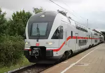 4110 609-3 als Leerzug von Rostock Hbf nach Warnemünde bei der Durchfahrt im Haltepunkt Rostock-Holbeinplatz.03.07.2020
