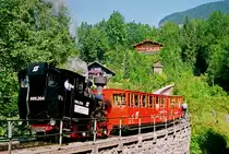 26. August 2000, Österreich, Schafbergbahn, Lok 999 204 auf Bergfahrt. In den Jahren 1992 bis 1996 erhielt die Österreichische Schafbergbahn zum Ersatz der aus den Jahren 1893 und 1894 stammenden Lokomotiven vier von SLM Winterthur gebaute Neubauloks (heute Z11 bis 14).