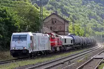 RHC 185 349-8 mit DH 716 und 266 061-1 in Kaub 4.7.2020 