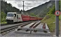 RE1756 mit Ge 474 III 645  Tujetsch  in Trin, wo gegenwärtig die Einfahrweichen ersetzt werden. 16.06.2020
