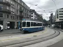 Linie 14 2006  Fluntern  am Löwenplatz. Datum: 1. 7. 2020