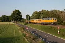 218 471 der DB Netz AG war am 22. Juni 2020 mit einem Messzug durch den Westen der Republik unterwegs und konnte dabei zwischen Mönchengladbach und Aachen bei Lindern fotografiert werden.