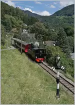Die Blonay-Chamby G 2x 2/2 105 erreicht mit ihrem Zug das Einfahrsignal von Blonay, eine Hippschen Wendescheibe, welche dem Dampf-Zug freie Fahrt zeigt.

26. Juli 2020