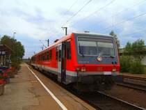 Vt 628 587-8 stand am 30.05.07 auf Gleis 1 des Crailsheimer Bahnhofs.