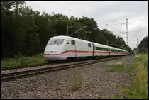 ICE 401578-0 ist hier am 25.7.2020 um 11.44 Uhr bei Natrup Hagen auf dem Weg als ICE 925 nach Frankfurt am Main.