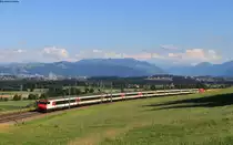 IC 882 (Lugano-Zürich HB) mit Schublok Re 460 046-6 bei Mühlau 23.6.20