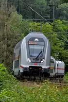 Ein IC2 Ende Juli 2020 während der Durchfahrt in Ennepetal.