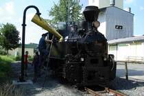Draculinchen beim Wasserfassen.
Aufgenommen anl�sslich einer Fahrt mit dem Stainzer Flascherlzug am 15.7.2006.
